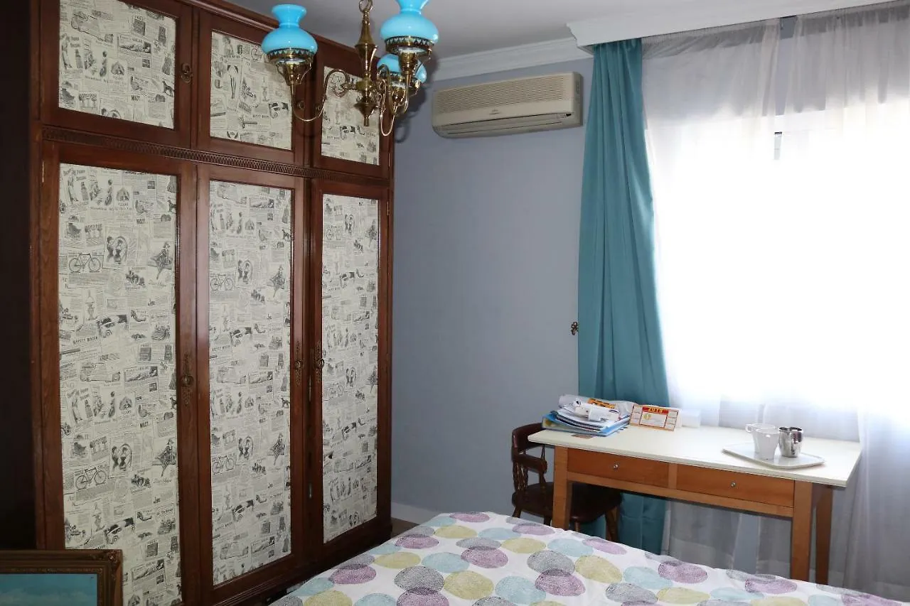 Calle Martinez Montanes, 19 Hotel Seville Homestay