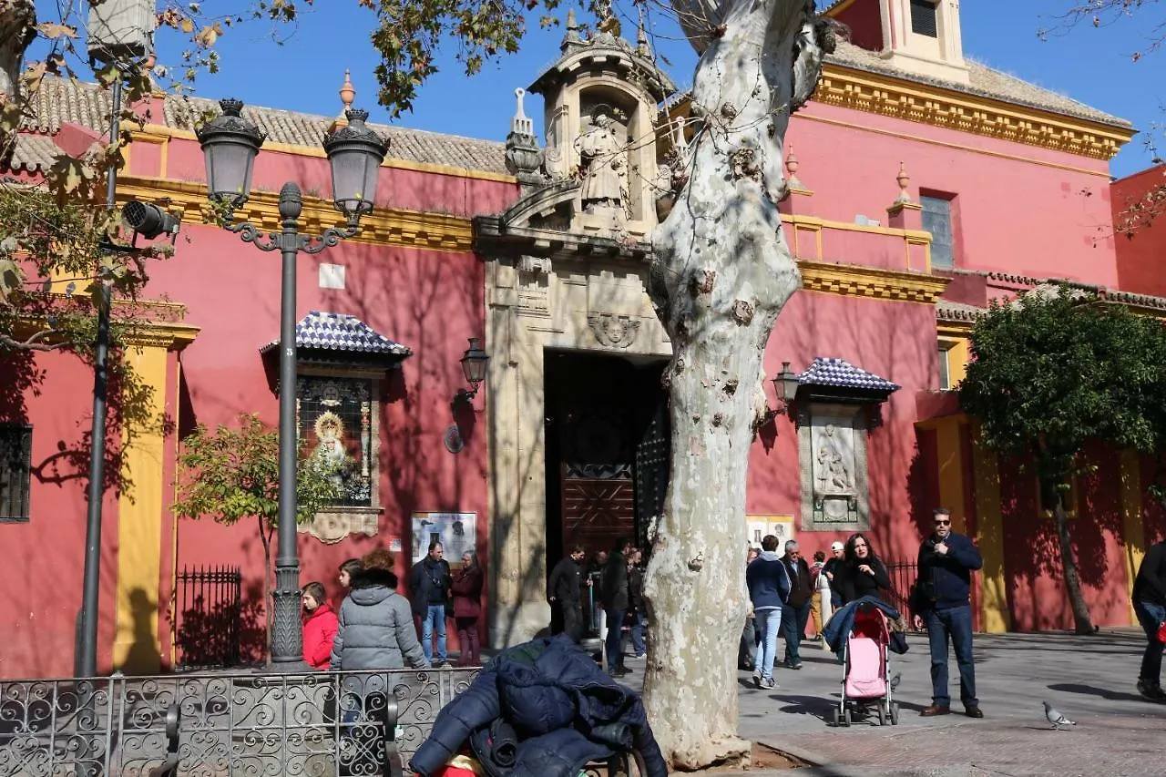 Homestay Calle Martinez Montanes, 19 Hotel Seville Spain